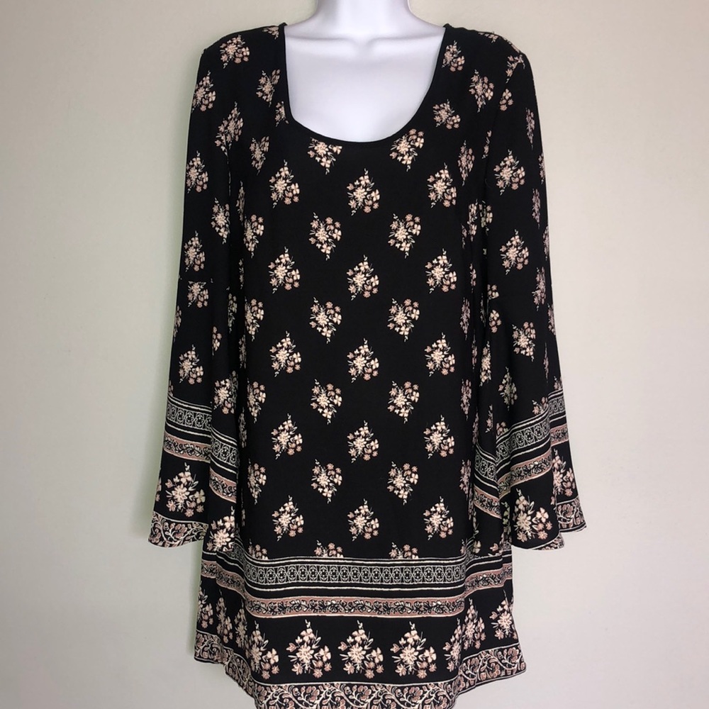 Xhilaration XS Junior Tunic Top, Black Floral Boho